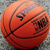 斯伯丁篮球74-604