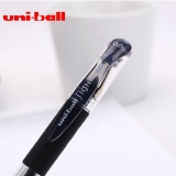 三菱UNI 极细中性笔 UM-151 0.28mm